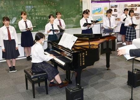 震災 奇跡のピアノ 展示開始 福島 いわき 全国のニュース 北國新聞