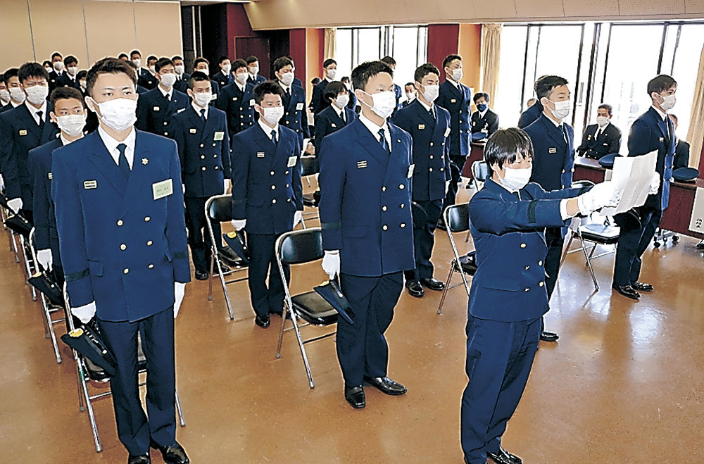 ４６人決意新た 県消防学校入校式 社会 石川のニュース 北國新聞